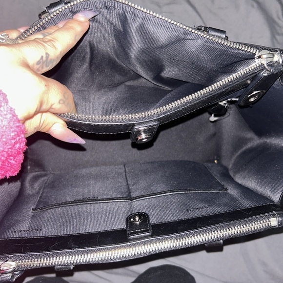 Coach Black and Brown Signature Tote Bag - Picture 16 of 17